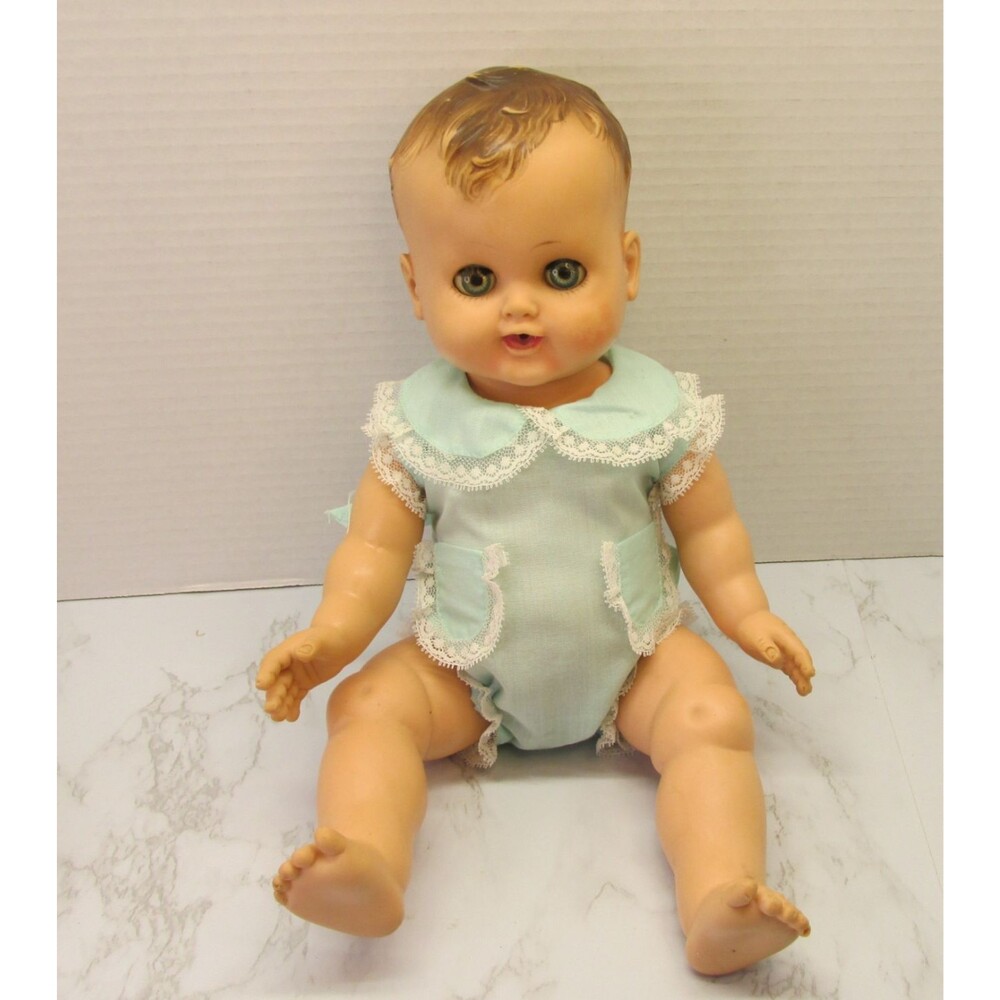 Vintage Madame Alexander Drink and Wet Doll 1950/1960s 13 in  TLC